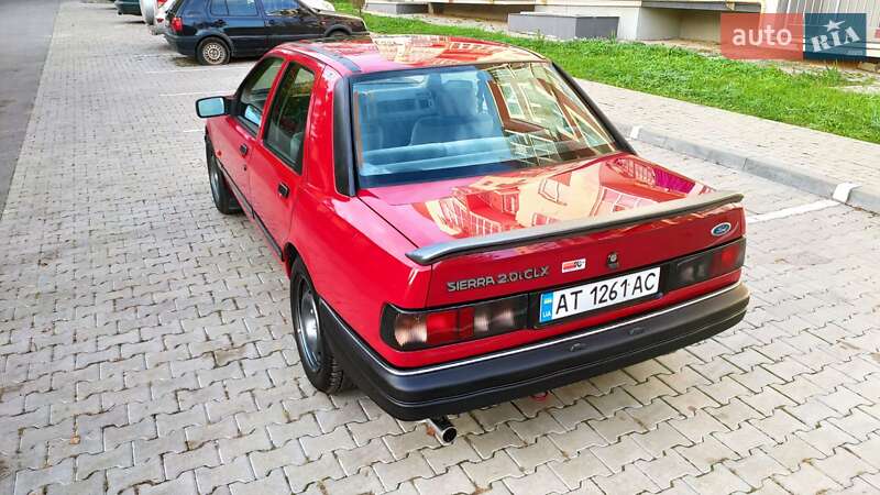 Седан Ford Sierra 1991 в Чернівцях