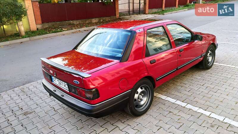 Седан Ford Sierra 1991 в Чернівцях