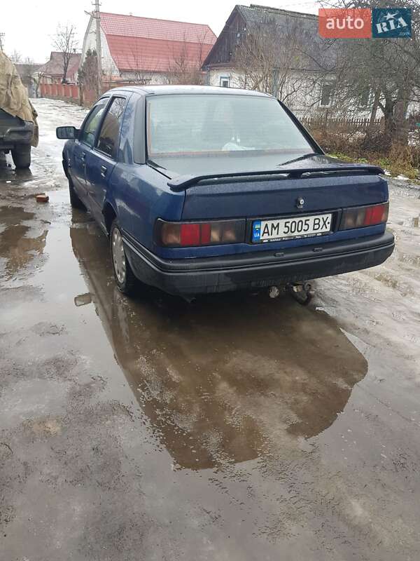 Седан Ford Sierra 1989 в Звягеле