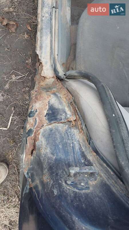 Седан Ford Sierra 1988 в Ровно фото 14 Седан Ford Sierra 1988 в Ровно