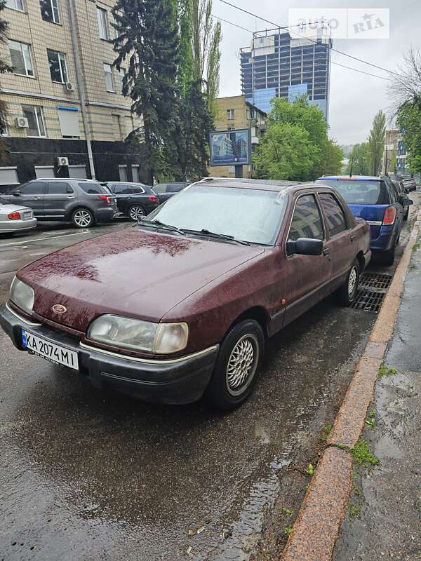 Седан Ford Sierra 1987 в Киеве