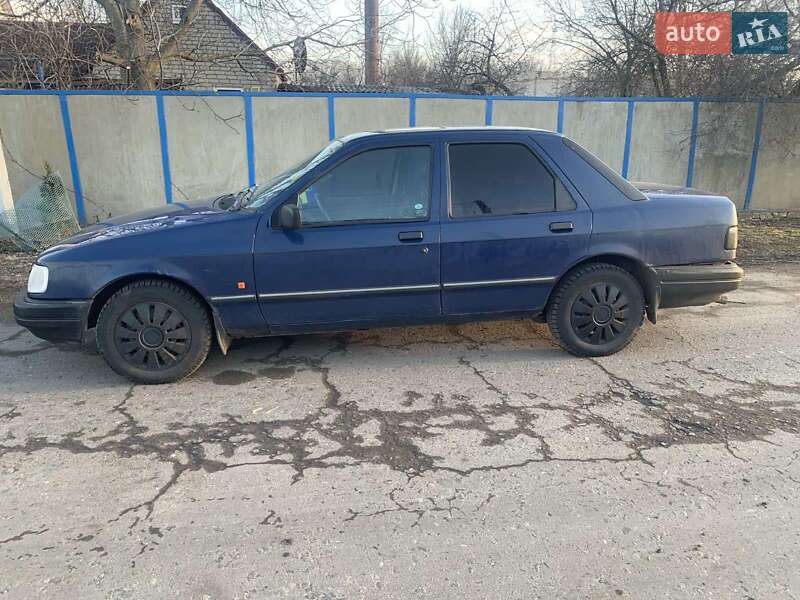 Седан Ford Sierra 1991 в Александровке (Краматорского района) фото 4 Седан Ford Sierra 1991 в Александровке (Краматорского района)