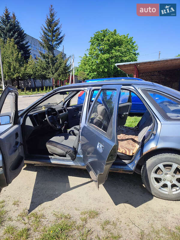 Лифтбек Ford Sierra 1987 в Ковеле