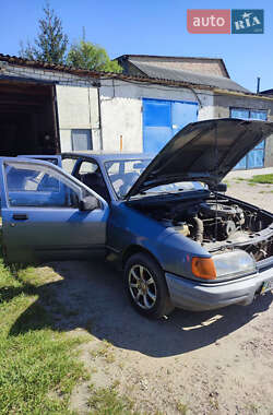 Ліфтбек Ford Sierra 1987 в Ковелі