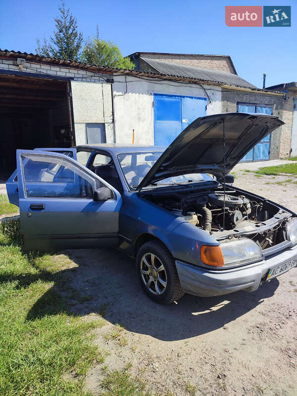 Лифтбек Ford Sierra 1987 в Ковеле