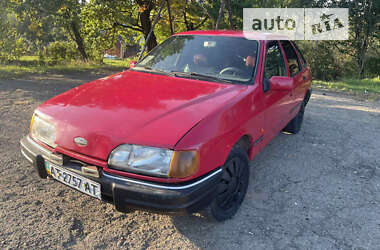 Лифтбек Ford Sierra 1988 в Долине