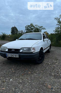 Лифтбек Ford Sierra 1989 в Снятине