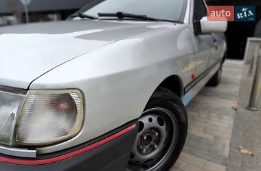 Седан Ford Sierra 1989 в Киеве