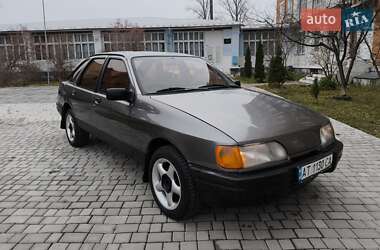 Седан Ford Sierra 1988 в Надвірній