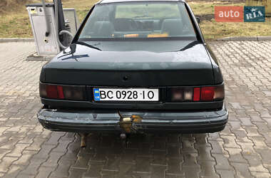 Седан Ford Sierra 1992 в Самборе