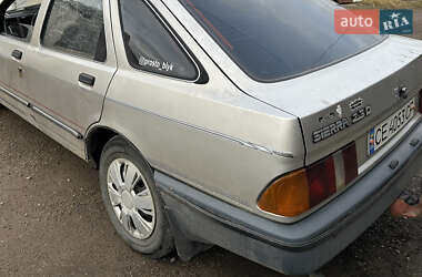 Ліфтбек Ford Sierra 1986 в Чернівцях