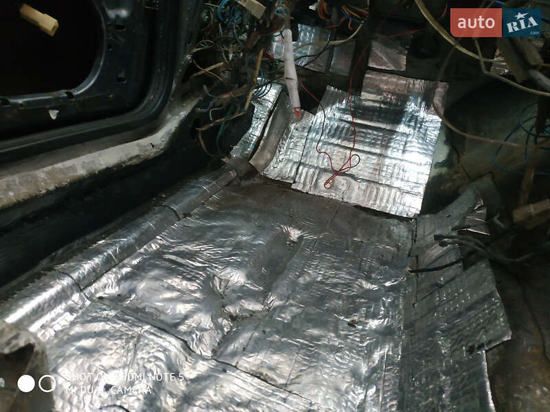 Седан Ford Sierra 1987 в Черноморске