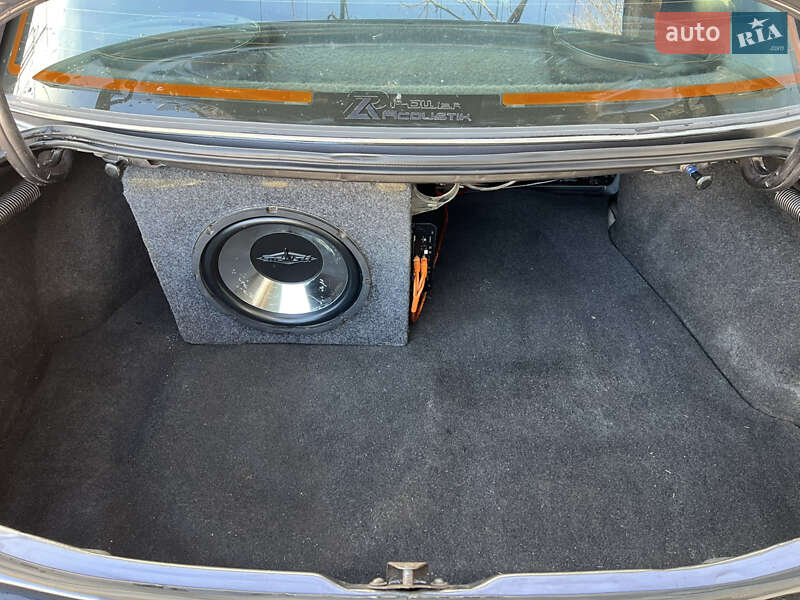 Седан Ford Sierra 1987 в Черноморске