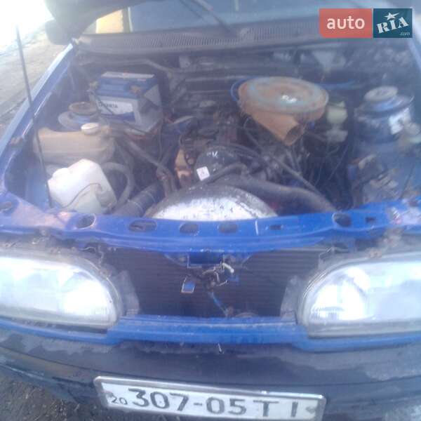 Седан Ford Sierra 1988 в Хоросткове