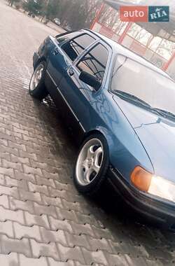 Седан Ford Sierra 1987 в Черновцах