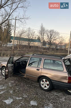 Универсал Ford Sierra 1989 в Дрогобыче