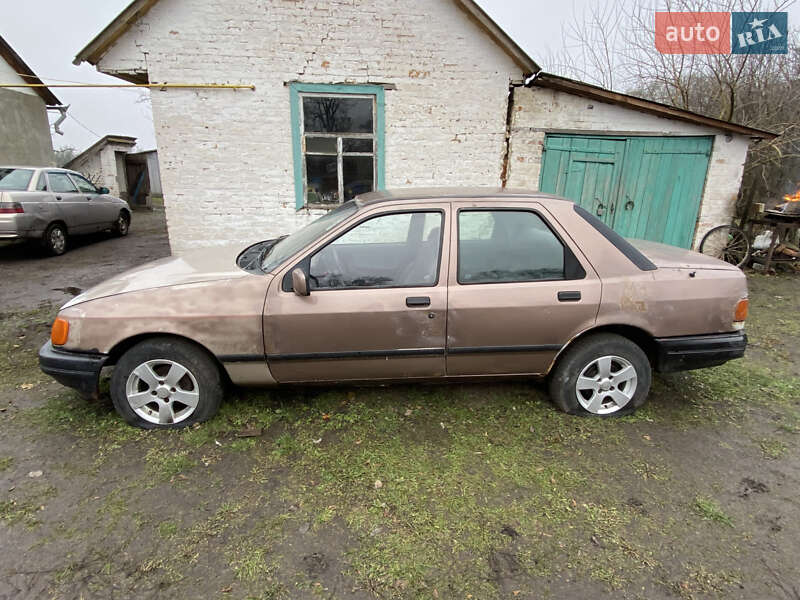 Седан Ford Sierra 1988 в Полтаве