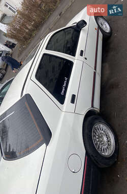 Седан Ford Sierra 1989 в 