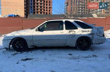 Ліфтбек Ford Sierra 1984 в Полтаві
