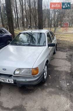 Универсал Ford Sierra 1987 в Киеве