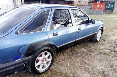 Седан Ford Sierra 1987 в Берегомете