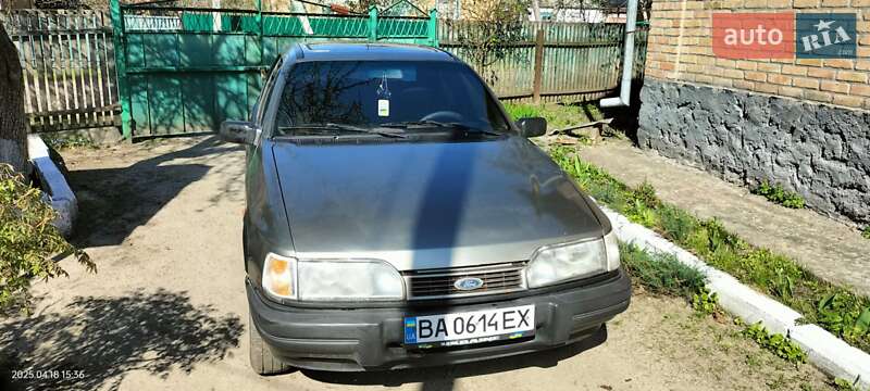 Седан Ford Sierra 1990 в Кропивницком