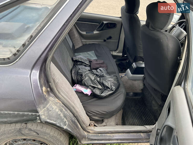 Лифтбек Ford Sierra 1983 в Братском