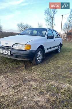 Ліфтбек Ford Sierra 1987 в Луцьку