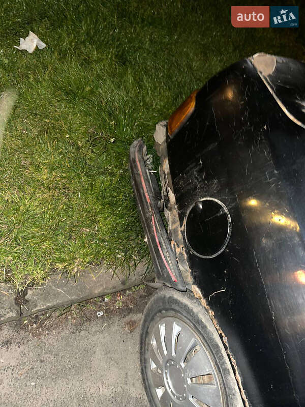 Седан Ford Sierra 1988 в Львове