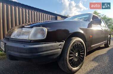 Седан Ford Sierra 1989 в Долині