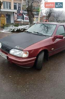 Седан Ford Sierra 1988 в Чуднові