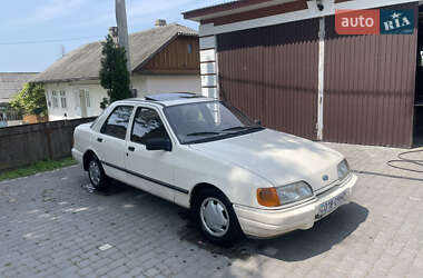 Седан Ford Sierra 1987 в Чернівцях