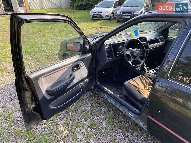 Седан Ford Sierra 1987 в Киеве