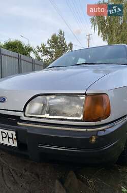 Ліфтбек Ford Sierra 1987 в Обухові