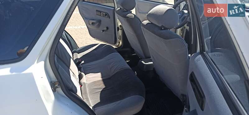 Лифтбек Ford Sierra 1991 в Львове