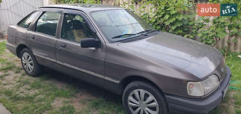 Лифтбек Ford Sierra 1987 в Киеве