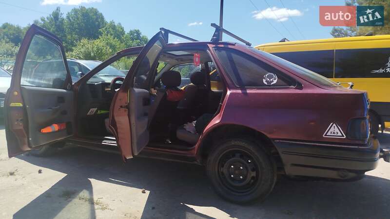 Лифтбек Ford Sierra 1991 в Стрые