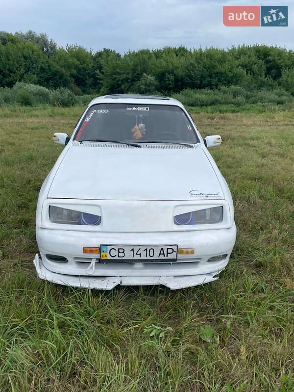 Лифтбек Ford Sierra 1985 в Радомышле