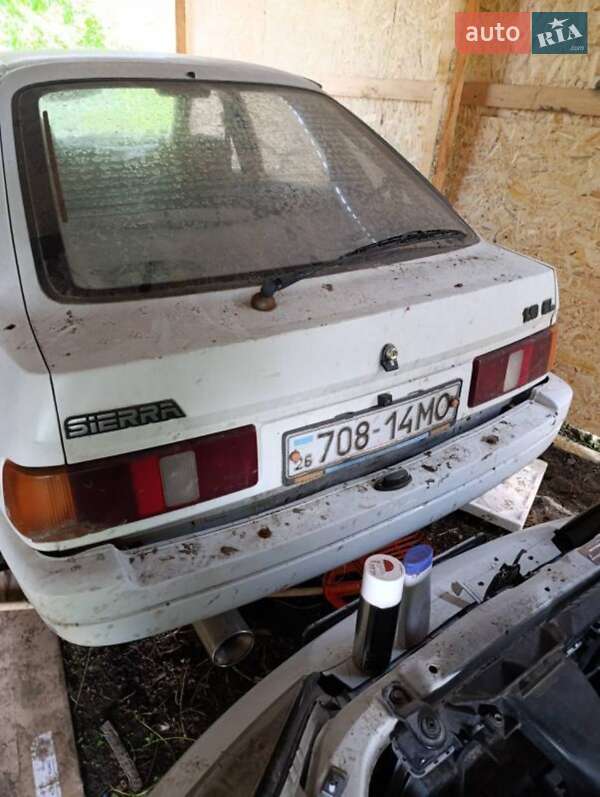 Универсал Ford Sierra 1988 в Новой Ушице
