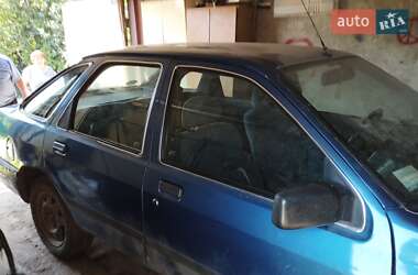 Ліфтбек Ford Sierra 1987 в Смілі