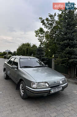 Седан Ford Sierra 1987 в Чернівцях