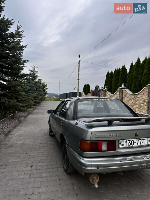 Седан Ford Sierra 1987 в Черновцах