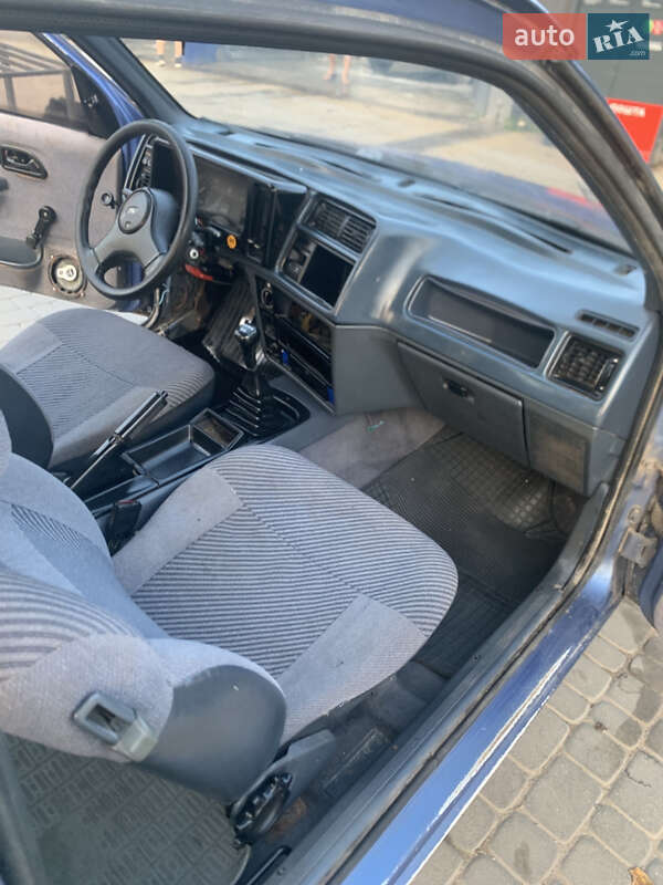 Ліфтбек Ford Sierra 1988 в Сокирянах