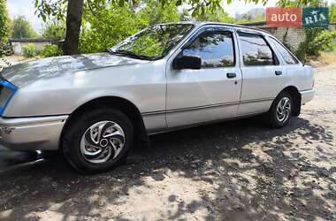 Ліфтбек Ford Sierra 1984 в Кривому Розі