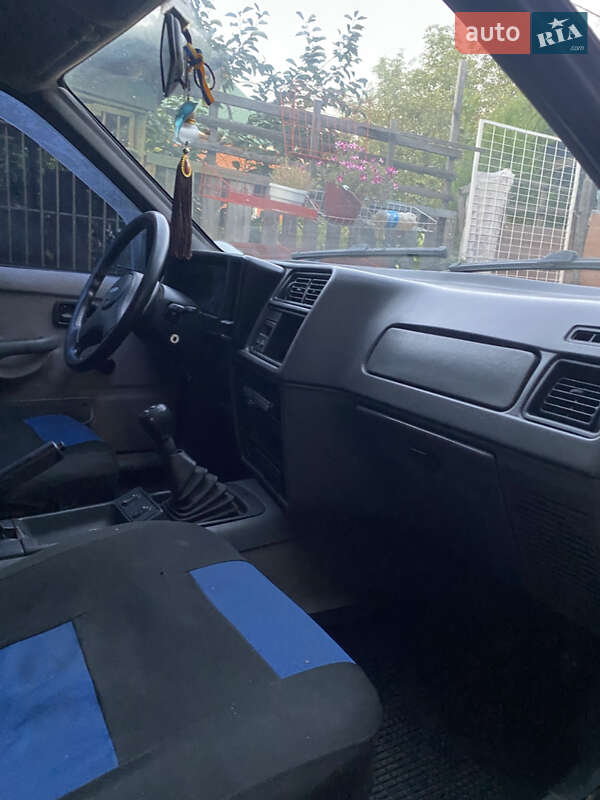 Седан Ford Sierra 1987 в Харькове фото 5 Седан Ford Sierra 1987 в Харькове