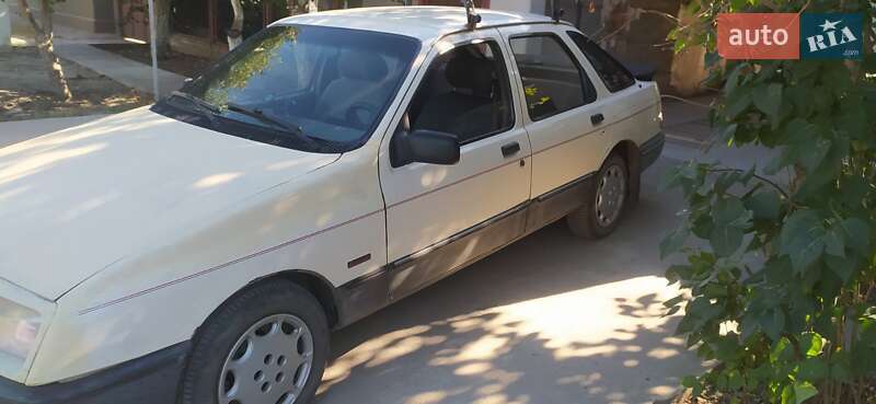 Лифтбек Ford Sierra 1986 в Измаиле