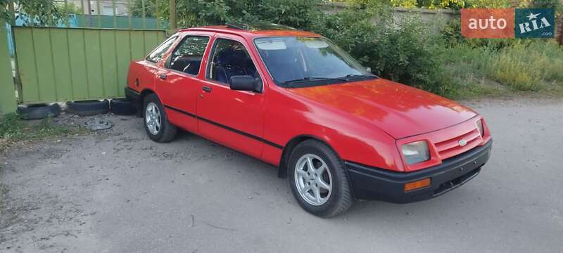 Лифтбек Ford Sierra 1983 в Александрие