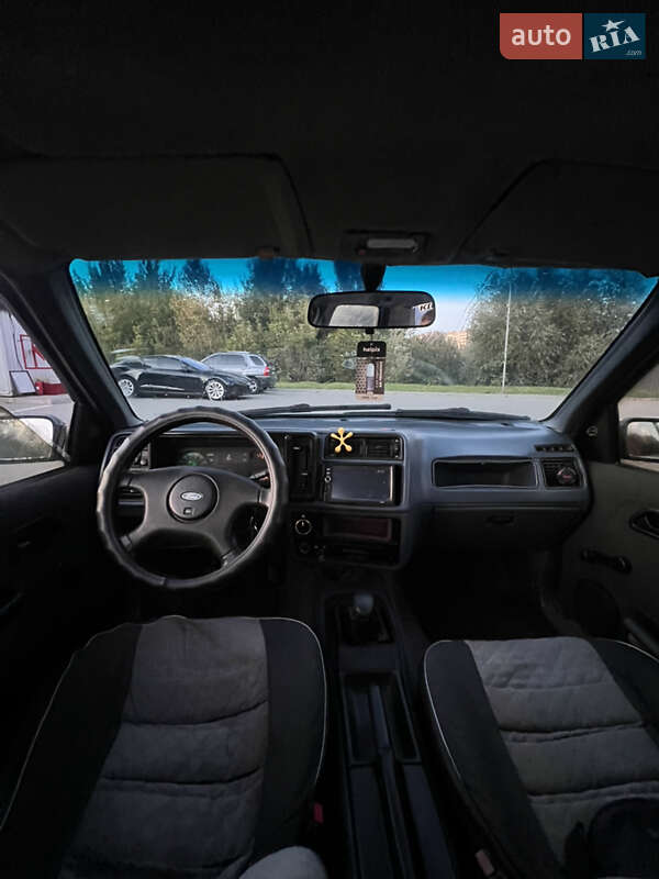 Седан Ford Sierra 1987 в Хмельницком