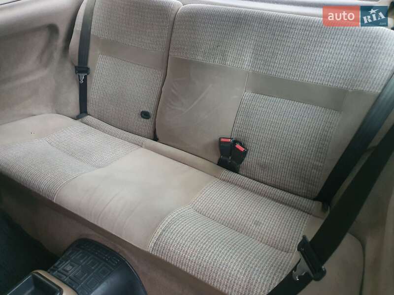 Лифтбек Ford Sierra 1989 в Ровно