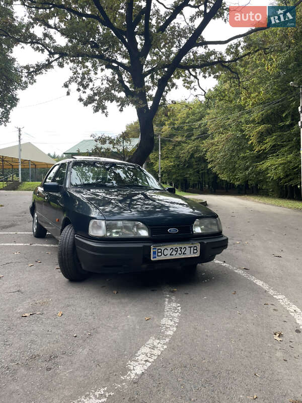 Седан Ford Sierra 1992 в Львове